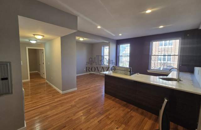 Residence on 18th photos photos