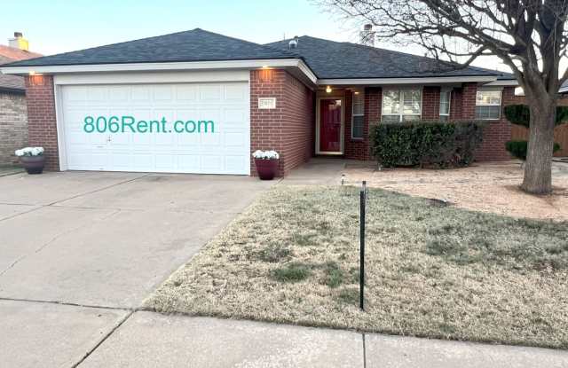 **BEAUTIFUL SOUTH MESA ADDITION HOME** - 1801 76th Street, Lubbock, TX 79423 **BEAUTIFUL SOUTH MESA ADDITION HOME** - 1801 76th Street, Lubbock, TX 79423