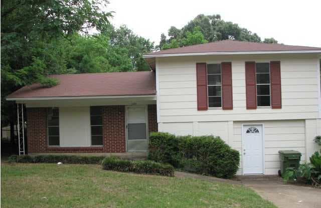 1622 Midway Street - 1622 Midway Street, Montgomery, AL 36110