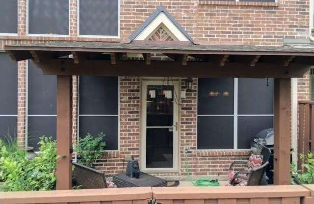 215 Roma Drive - 215 Roma Drive, Lewisville, TX 75067