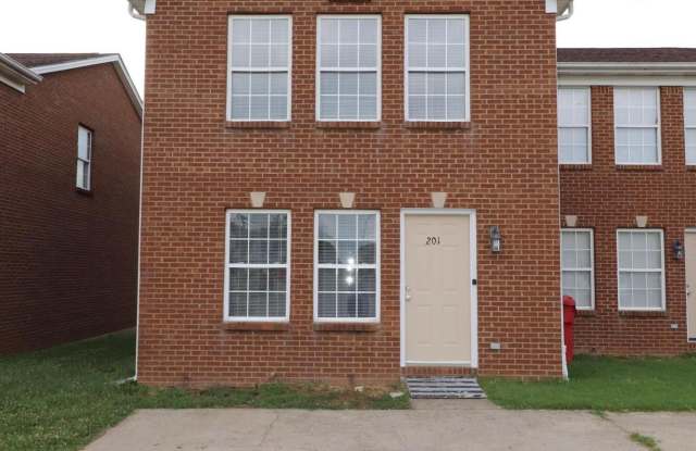 201 Coburn Drive - 201 Coburn Drive, Nicholasville, KY 40356