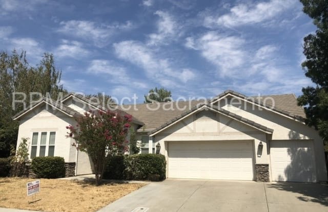 3015 Audubon Cir - 3015 Audubon Circle, Davis, CA 95618