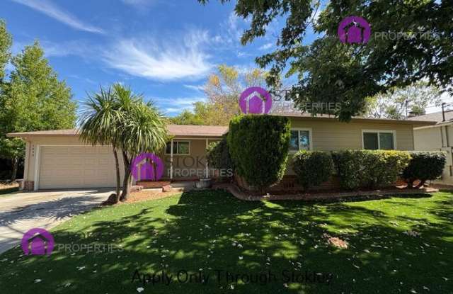 1840 Sandalwood Drive Gallery 1