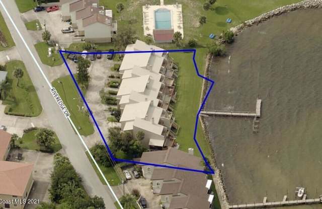5079 Riveredge Drive Gallery 2