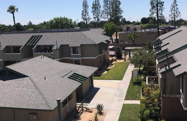 Pinewood Place Apartments Gallery 3