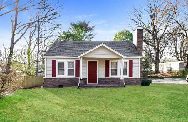 2/1 Updated House - Very Nice! photos photos