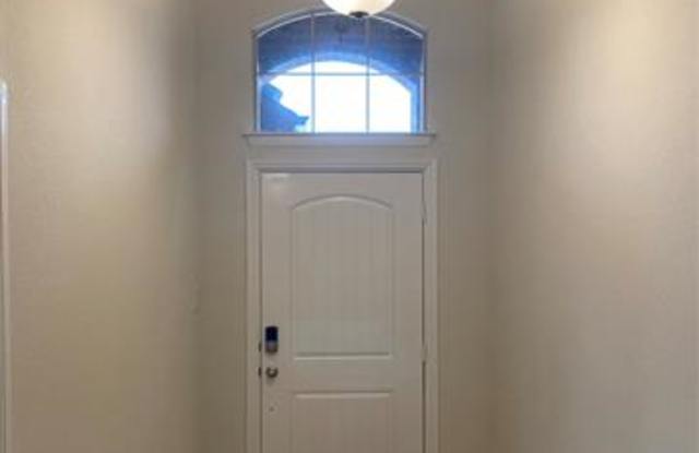 9441 Blaine Gallery 3