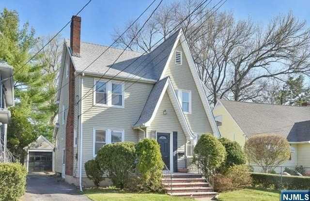 23 Florence Avenue photos photos