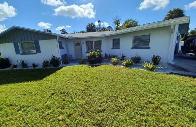 2BR/2BA Pool Home in South Venice photos photos