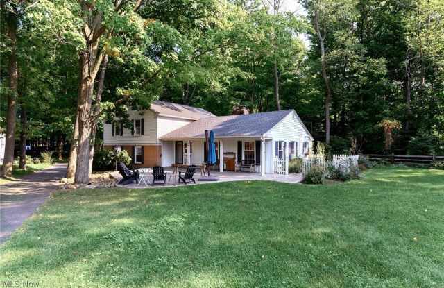 12 Forest Drive - 12 Forest Drive, South Russell, OH 44022