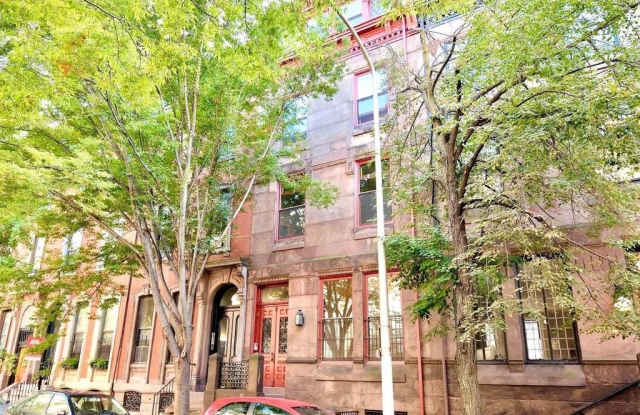 2126 SPRUCE STREET photos photos