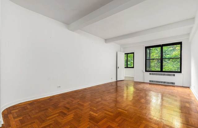 72 Park Ter W Apt E28 Gallery 4