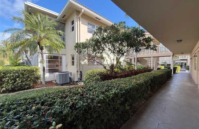 2121 Northeast 42nd Court photos photos