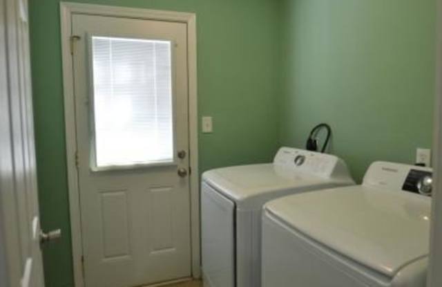 212 Branchwood Ct Gallery 4