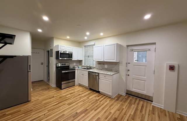 121 21 Street N photos photos
