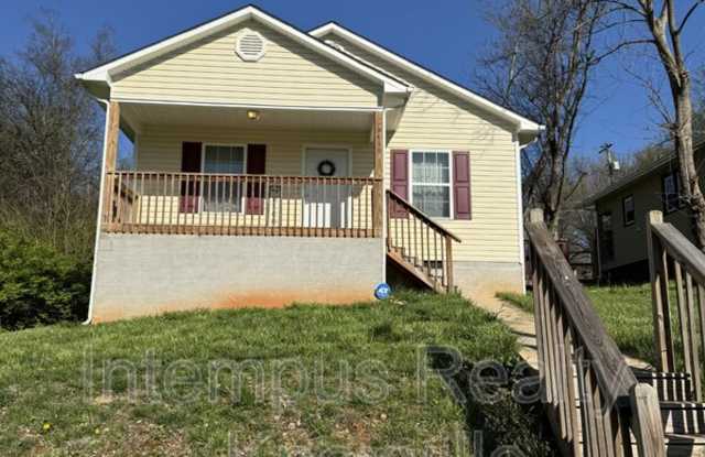 2419 E Glenwood Ave photos photos