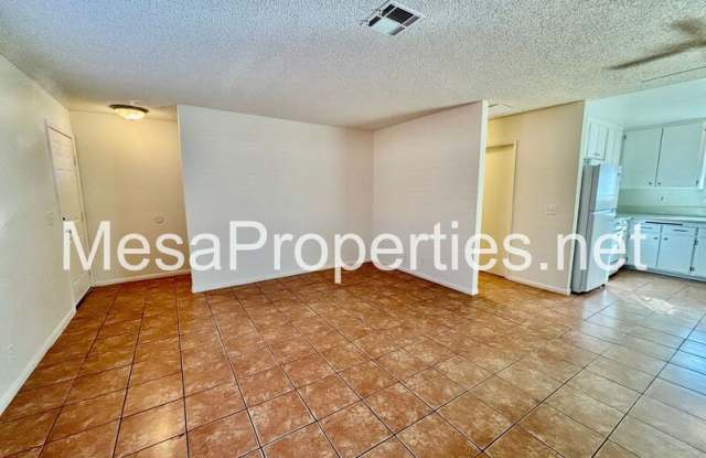 21480 Laguna Rd. Gallery 4