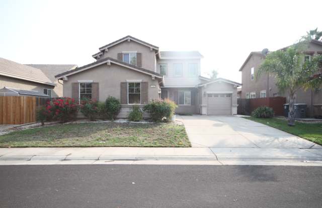 3 Bed| 2.5 Bath | 2448 SF | 2 Separate Garages | Two Story Home | Tenant pays $190 for WS photos photos