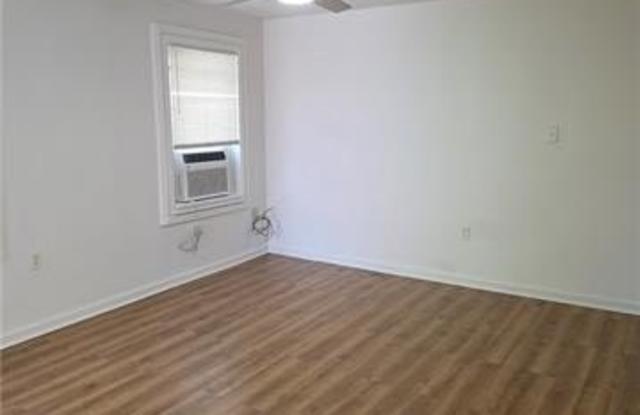 5504 CANAL Boulevard Gallery 4