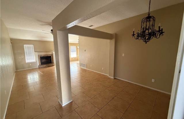 2207 Waterfall Drive Gallery 3
