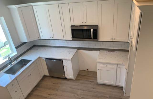 5133 Maplwood - 5133 Maplewood Ave, Los Angeles, CA 90004