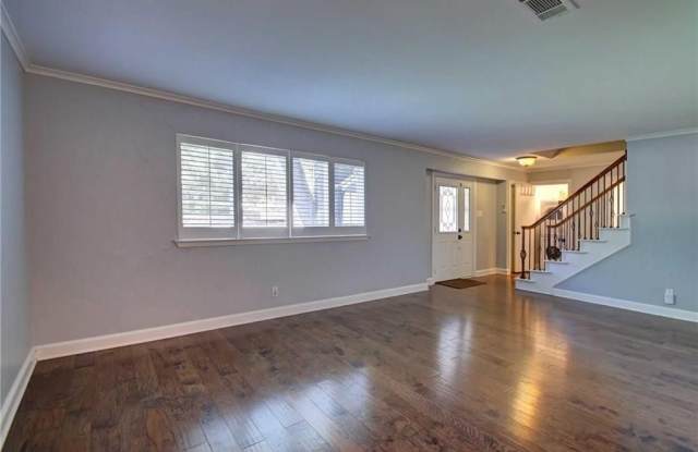 6605 Dakar Road W Gallery 3