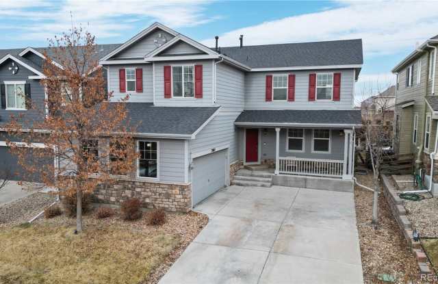 Large 4 bedroom home with a Fully Finished Basement! photos photos