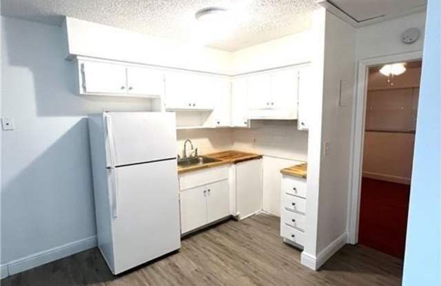 810 SE 18th St photos photos