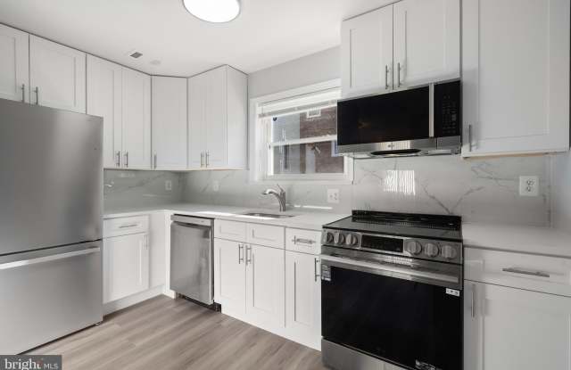 13838 BEAUJOLAIS Court - 13838 Beaujolais Court, Chantilly, VA 20151