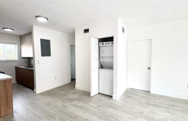 660 Lenox Ave photos photos