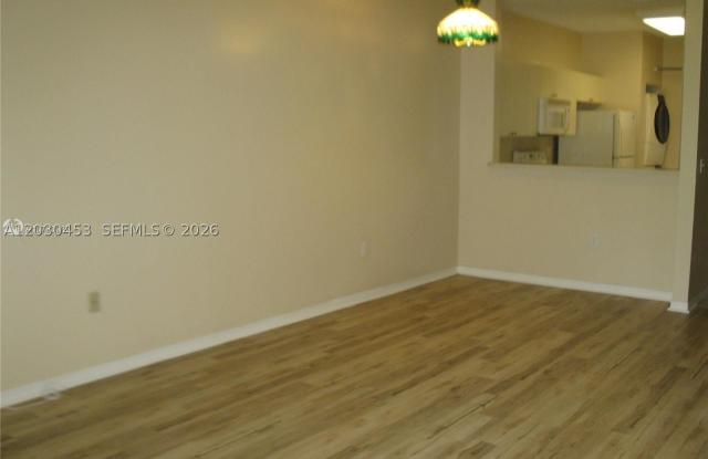2322 SE 23rd Ave Gallery 3