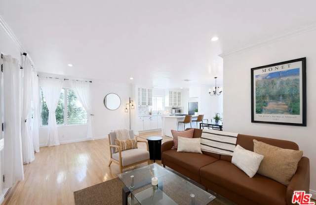 1033 20th Street photos photos