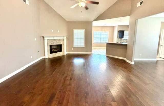 8630 Ainsley cove Gallery 3