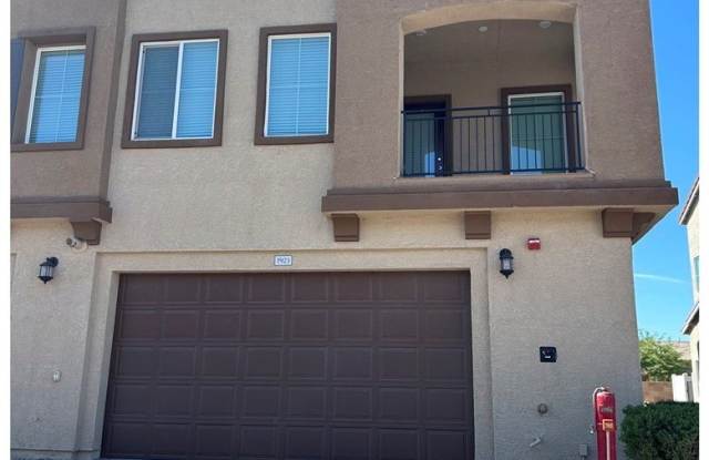 227 Callen Falls Avenue photos photos