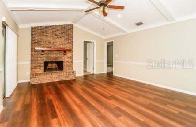243 E HORNBEAM DRIVE Gallery 2