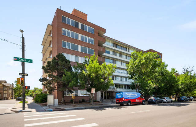 Roomy Studio With Views Capitol Hill - 1196 North Grant Street, Denver, CO 80203