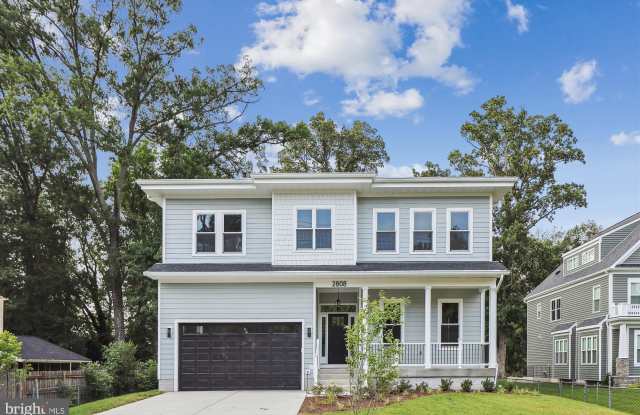 2808 BOSWELL AVENUE photos photos