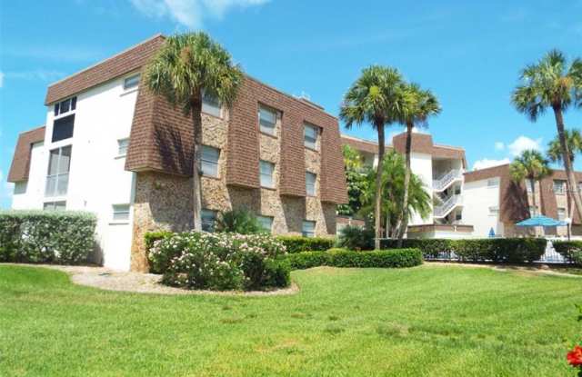 5231 GULF OF MEXICO DRIVE Gallery 2