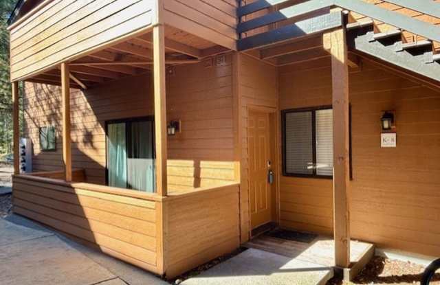 Furnished 2 Bedroom Condo in Sunriver!! $250 off first full months rent! photos photos Furnished 2 Bedroom Condo in Sunriver!! $250 off first full months rent! photos photos