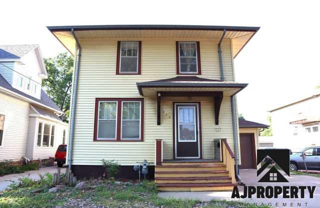715 W 12th St. Sioux Falls, SD Gallery 1