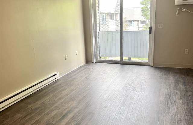 130 Eastern Avenue Gallery 4