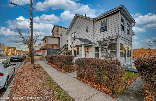 814 S Webster Avenue photos photos