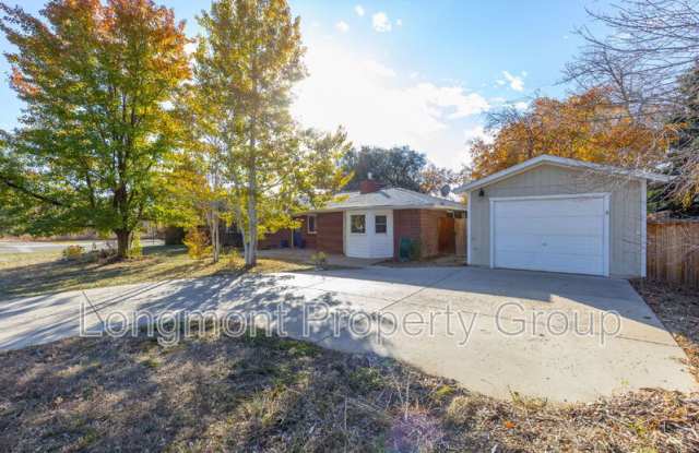 305 Cottonwood Ct - 305 Cottonwood Court, Longmont, CO 80501