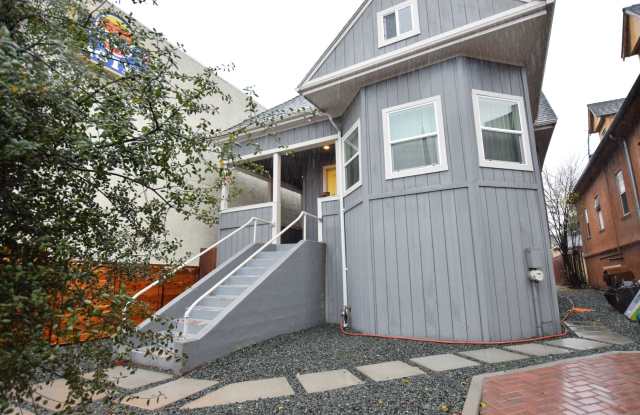 Stylish Oakland Retreat – 3BR, 2BA + Huge Bonus Space photos photos