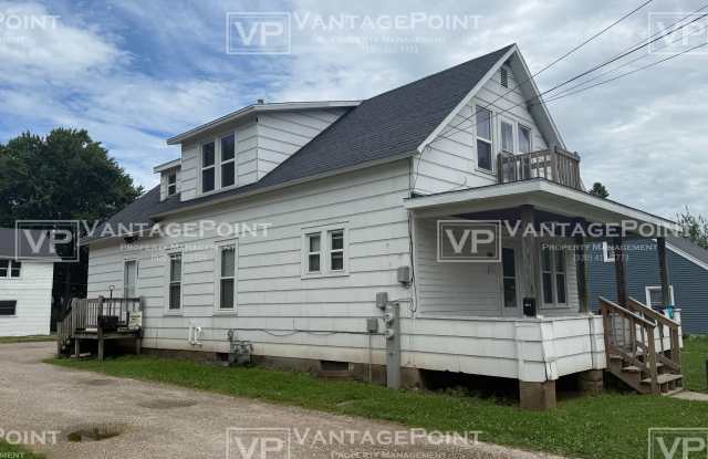 1284 Elmore Street - Upper photos photos