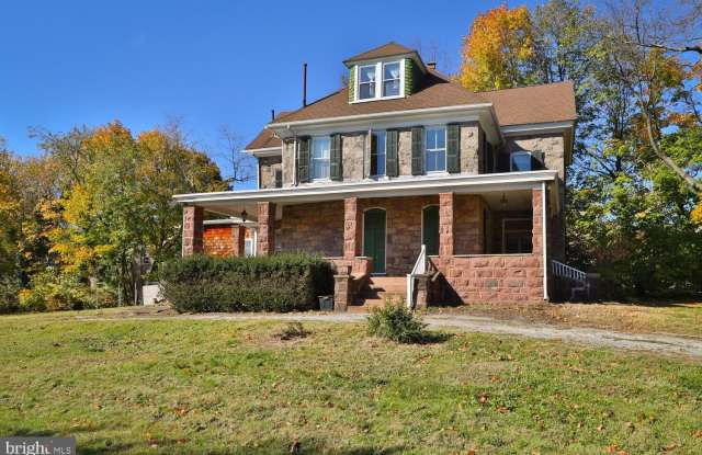 112 BRYN MAWR Avenue photos photos