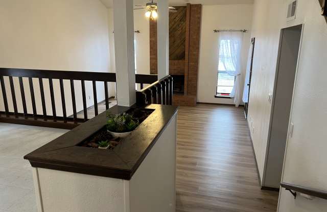 5601 Chelwood Park Blvd Ne Gallery 4