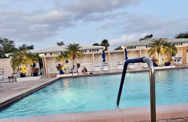 2260 NE 67th St photos photos 2260 NE 67th St photos photos