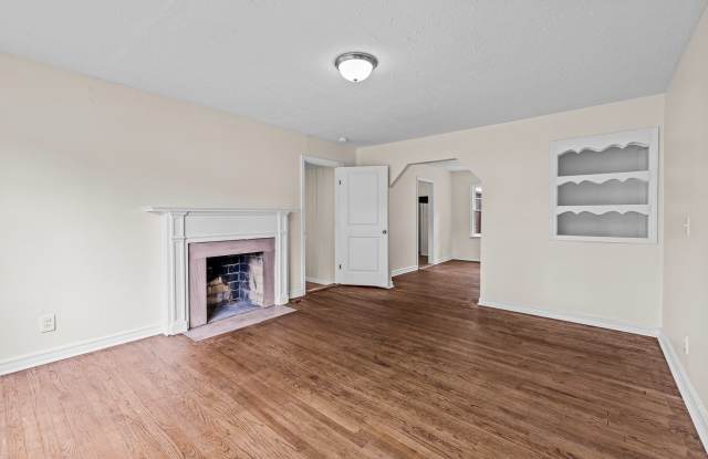 7027 1st Avenue South Gallery 4