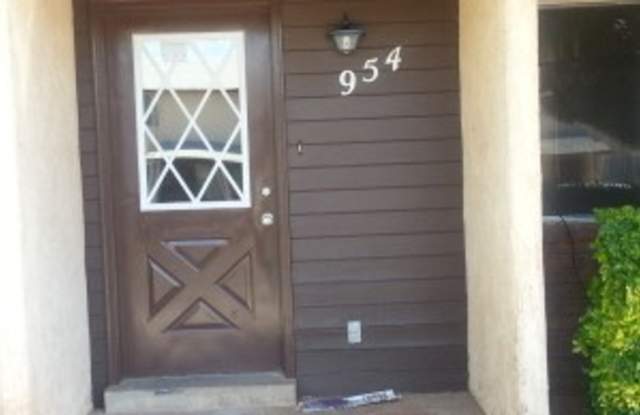 Colorview Town home for Rent! - 954 North 1725 West, St. George, UT 84770